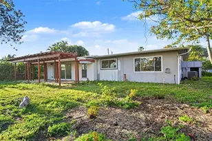 468 Grenier Dr, North Fort Myers, FL 33903 - Photo 27