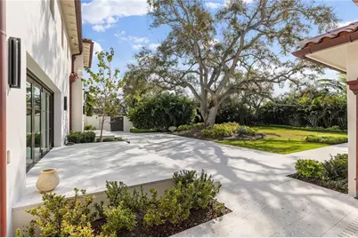 416 Brightwaters Boulevard NE, Saint Petersburg, FL 33704 - Photo 55