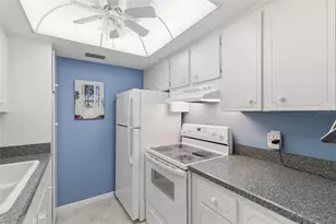 650 Pinellas Point Dr S, Saint Petersburg, FL 33705 - Photo 7