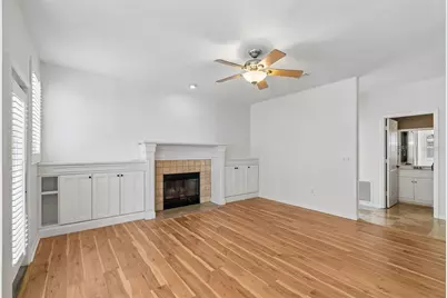 3112 W Coachman Avenue, Tampa, FL 33611 - Photo 17