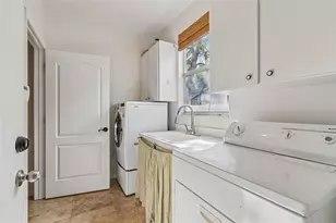 3112 W Coachman Ave, Tampa, FL 33611 - Photo 49