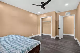 1768 42nd St S, Saint Petersburg, FL 33711 - Photo 21