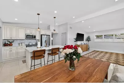 4905 N Mendenhall Drive, Tampa, FL 33603 - Photo 9