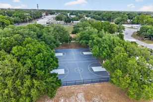 4905 N Mendenhall Dr, Tampa, FL 33603 - Photo 35