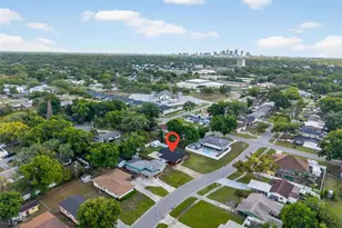 4905 N Mendenhall Dr, Tampa, FL 33603 - Photo 33