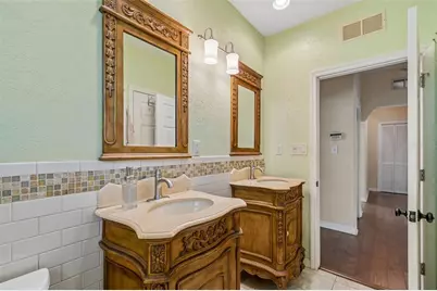 4412 Sweetwater Drive, Tampa, FL 33615 - Photo 17