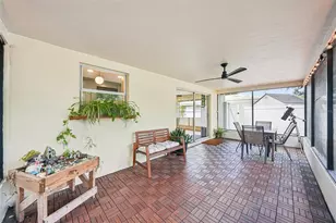 11469 Imperial Grove Dr E, Largo, FL 33774 - Photo 23