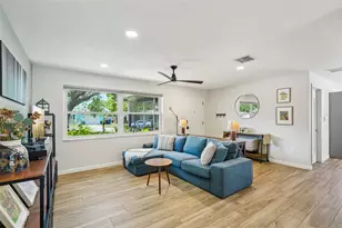 11469 Imperial Grove Dr E, Largo, FL 33774 - Photo 3