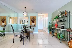 7 Island Park Pl, Dunedin, FL 34698 - Photo 9