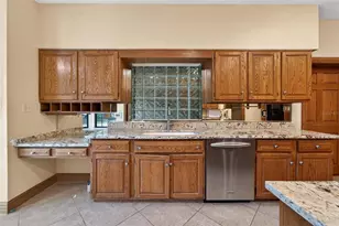 902 River Rapids Ave, Brandon, FL 33511 - Photo 71