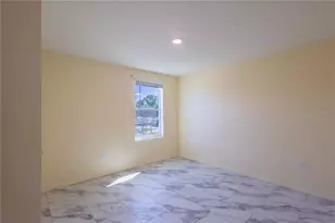 5455 Logan Cave Ave, Wimauma, FL 33598 - Photo 35