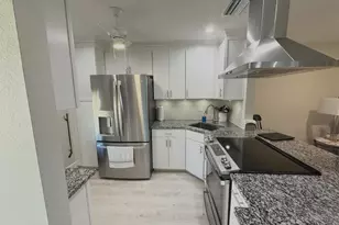 2465 Northside Dr, Clearwater, FL 33761 - Photo 29