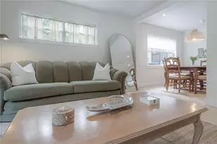 1304 W Bogie Dr, Tampa, FL 33612 - Photo 7