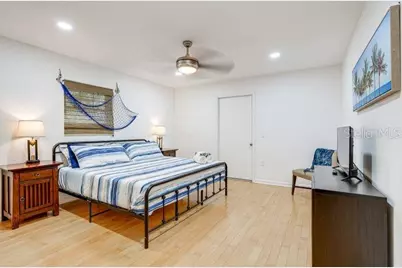 715 Debra Lynne Drive, Brandon, FL 33511 - Photo 13