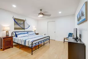 715 Debra Lynne Dr, Brandon, FL 33511 - Photo 13