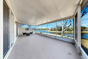 15748 Phoebe Park Ave, Lithia, FL 33547 - Photo 39