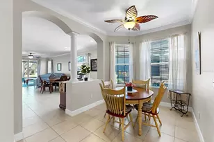 15748 Phoebe Park Ave, Lithia, FL 33547 - Photo 5