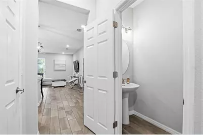 2818 Grand Kemerton Place, Tampa, FL 33618 - Photo 13