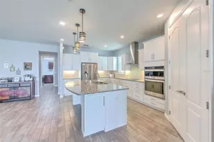 13821 Tonya Anne Dr, Riverview, FL 33579 - Photo 9