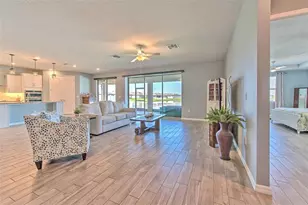 13821 Tonya Anne Dr, Riverview, FL 33579 - Photo 7