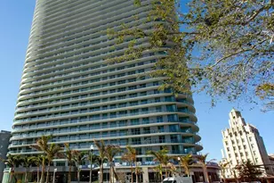 400 Central Ave, Saint Petersburg, FL 33701 - Photo 1