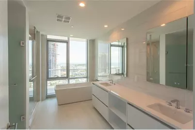 400 Central Avenue #2001, Saint Petersburg, FL 33701 - Photo 21
