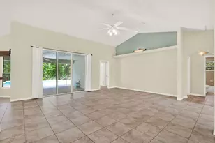1155 E Bluebird Ct, Hernando, FL 34442 - Photo 11