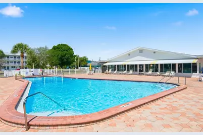 2011 58th Avenue N #5, Saint Petersburg, FL 33714 - Photo 17