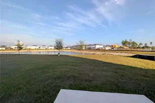 37327 Sagemoor Dr, Zephyrhills, FL 33541 - Photo 25