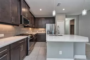 4311 Star Apple Ter, Bradenton, FL 34203 - Photo 9