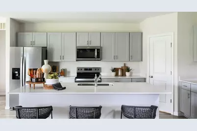 3915 Altitude Run, Davenport, FL 33837 - Photo 3