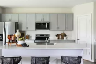 3915 Altitude Run, Davenport, FL 33837 - Photo 3