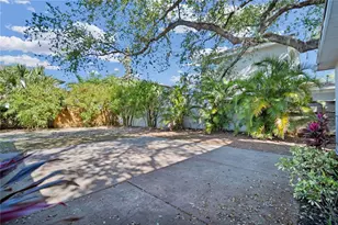 707 S Lois Ave, Tampa, FL 33609 - Photo 21