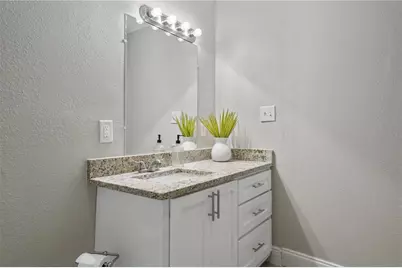 8217 N Semmes Street, Tampa, FL 33604 - Photo 9