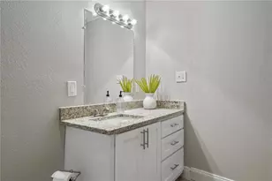 8217 N Semmes St, Tampa, FL 33604 - Photo 9