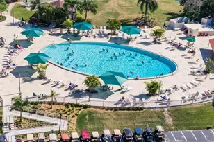 1802 Bedford Ln, Sun City Center, FL 33573 - Photo 19