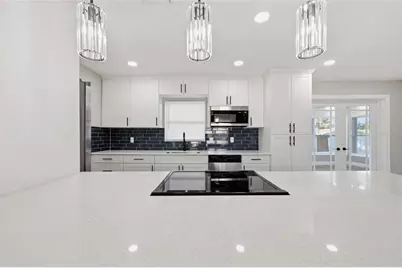 1817 Hunt Lane, Clearwater, FL 33764 - Photo 11