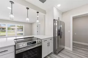 1817 Hunt Ln, Clearwater, FL 33764 - Photo 13