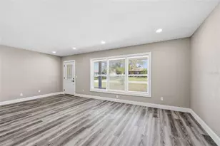 1817 Hunt Ln, Clearwater, FL 33764 - Photo 9