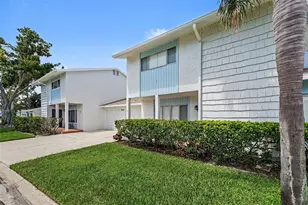 6490 Cape Hatteras Way NE, Saint Petersburg, FL 33702 - Photo 5