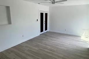 8201 Riverside Dr NE, Saint Petersburg, FL 33702 - Photo 23