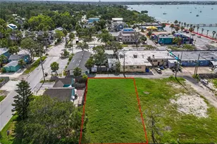 3108 56th St S, Gulfport, FL 33707 - Photo 1