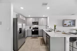 3345 Blue Estuary Rd, Wimauma, FL 33598 - Photo 19