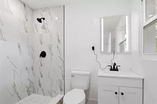 7516 Robindale Rd, Tampa, FL 33619 - Photo 17