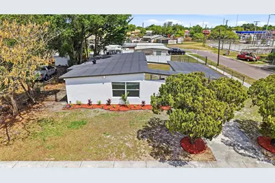7516 Robindale Road, Tampa, FL 33619 - Photo 3