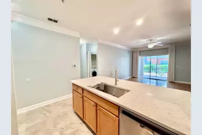 4207 S Dale Mabry Highway #11102, Tampa, FL 33611 - Photo 7