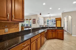 3819 Salida Del Sol Dr, Sun City Center, FL 33573 - Photo 9