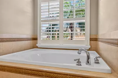 3819 Salida Delsol Drive, Sun City Center, FL 33573 - Photo 31