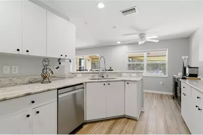 807 Ixora Avenue, Ellenton, FL 34222 - Photo 11