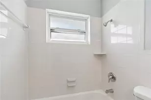 3777 67th St N, Saint Petersburg, FL 33710 - Photo 35